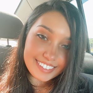 Meet your Posher, Keren